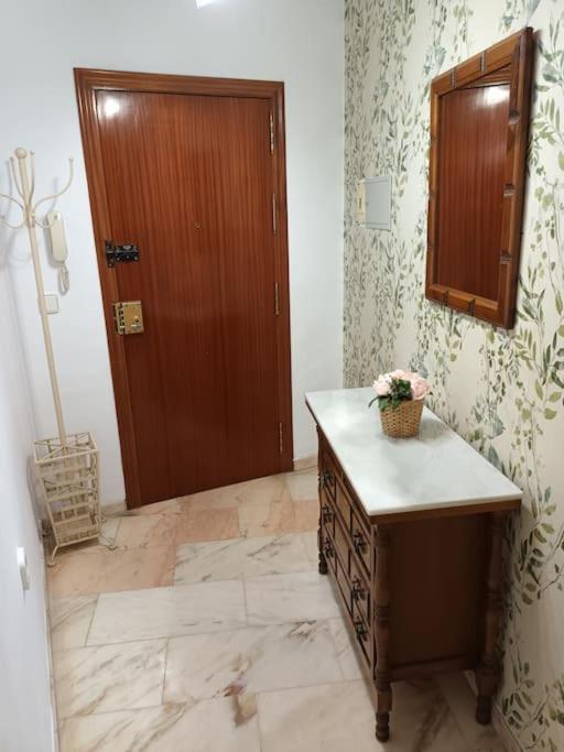 Apartamento Puerta Real Sevilla Dış mekan fotoğraf